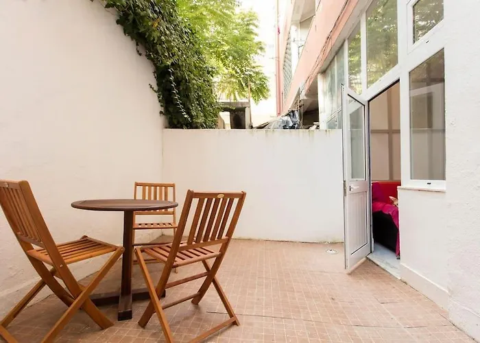 Апартаменти Charm @ The Very Heart Of Лісабон